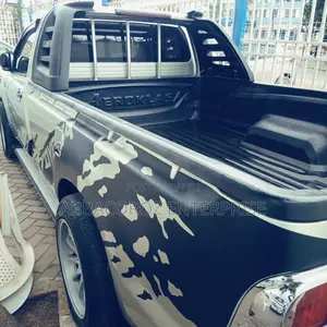 Toyota Hilux SR 4x4 2015 Silver