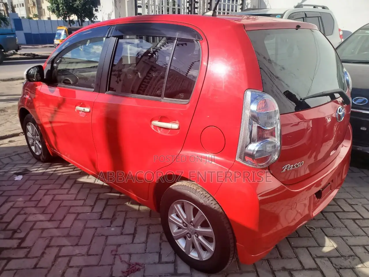 Toyota Passo 2015 Red