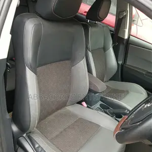 Toyota Auris 2015