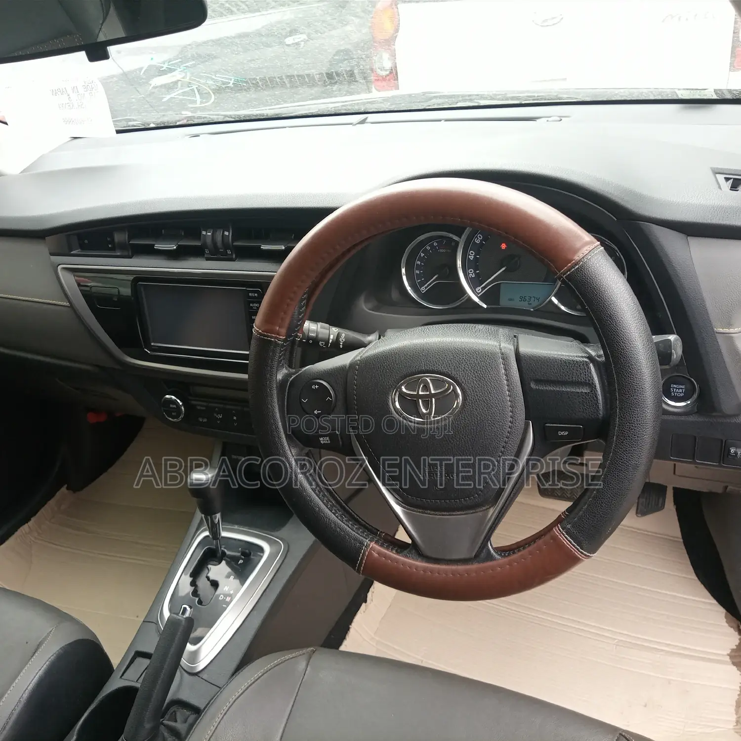 Toyota Auris 2015