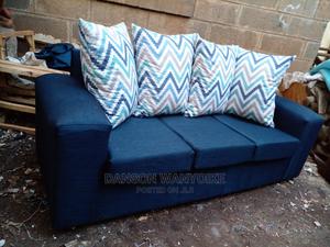 Three Seater for Sale - thumbnail 2