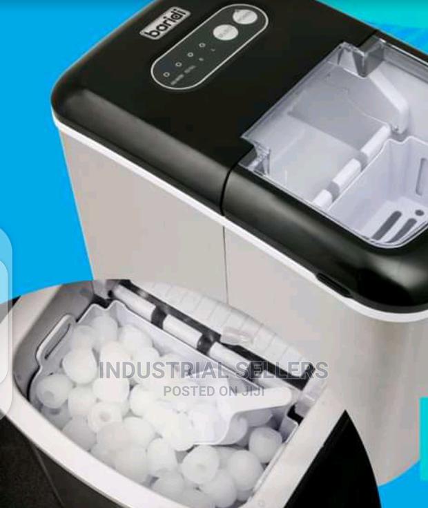 Legit Ice Cube Maker