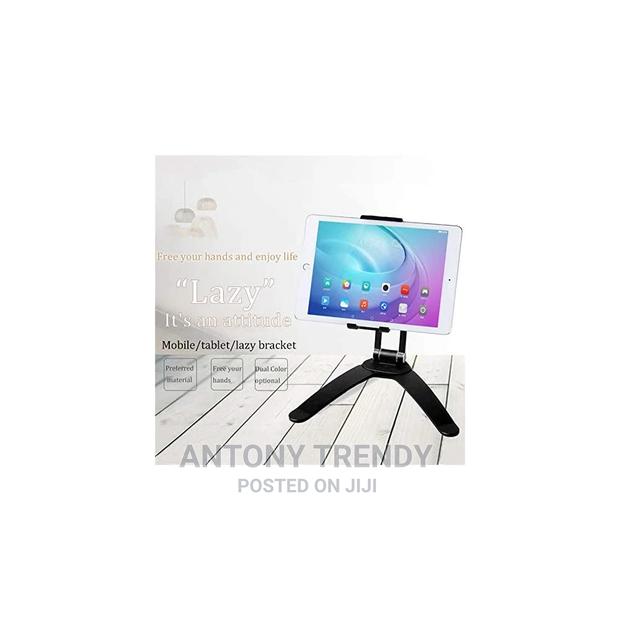 Desktop Wall Pull-Up Lazy Bracket - main view