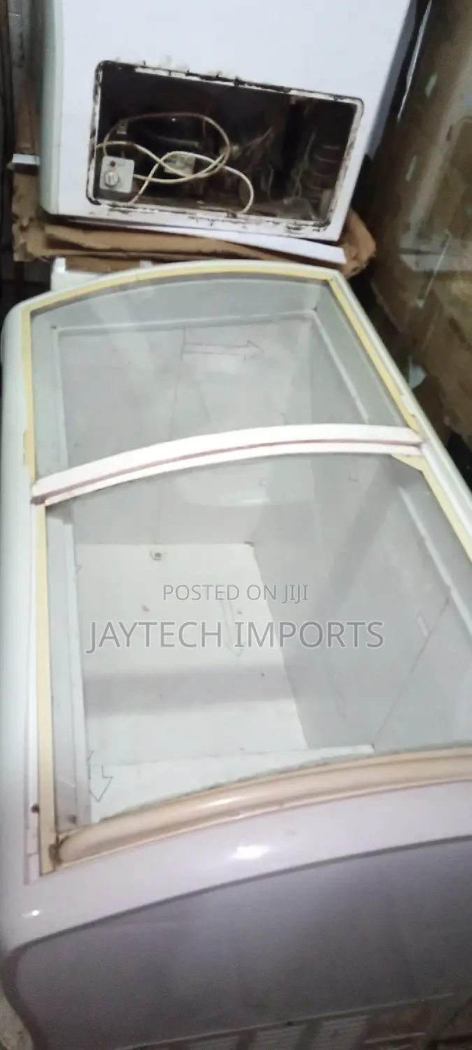 Display Freezer