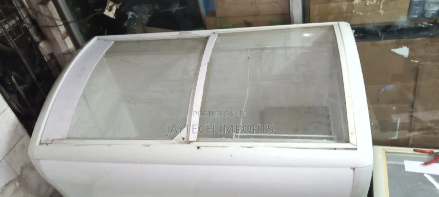 Display Freezer