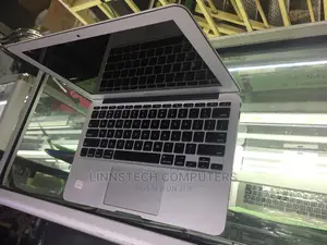 Laptop Apple MacBook Air 2015 8GB Intel Core I7 SSD 256GB