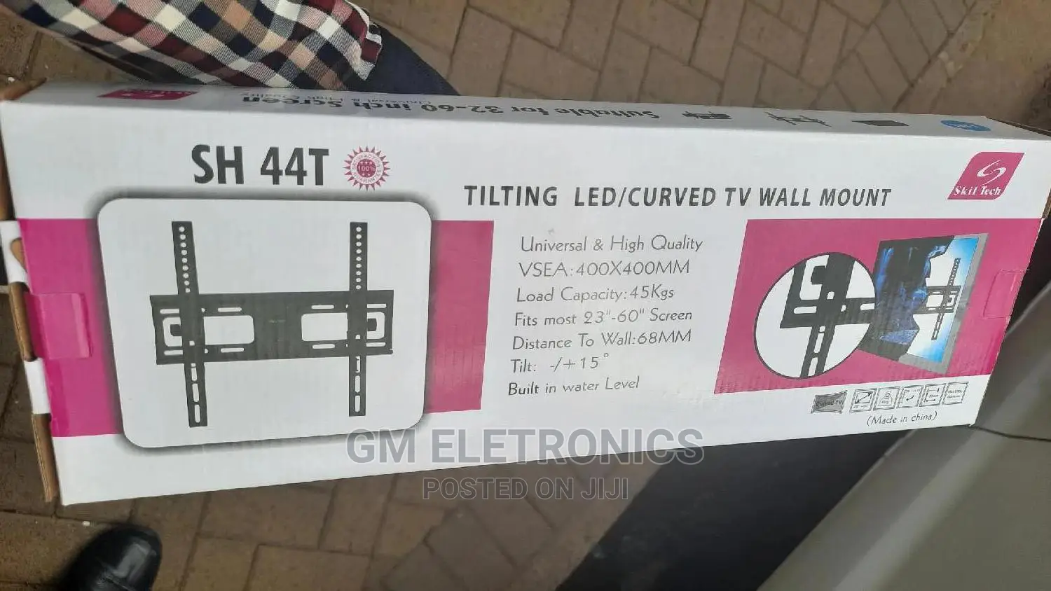 Tilting Led/ Curved TV Wall Mount for Up to 60"