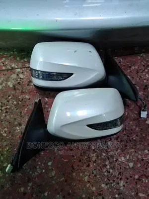 Subaru Legacy BR9/BM9 Side Mirrors With Indicator