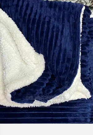 *Flannel Sherpa Throw / Fleece Blanket*