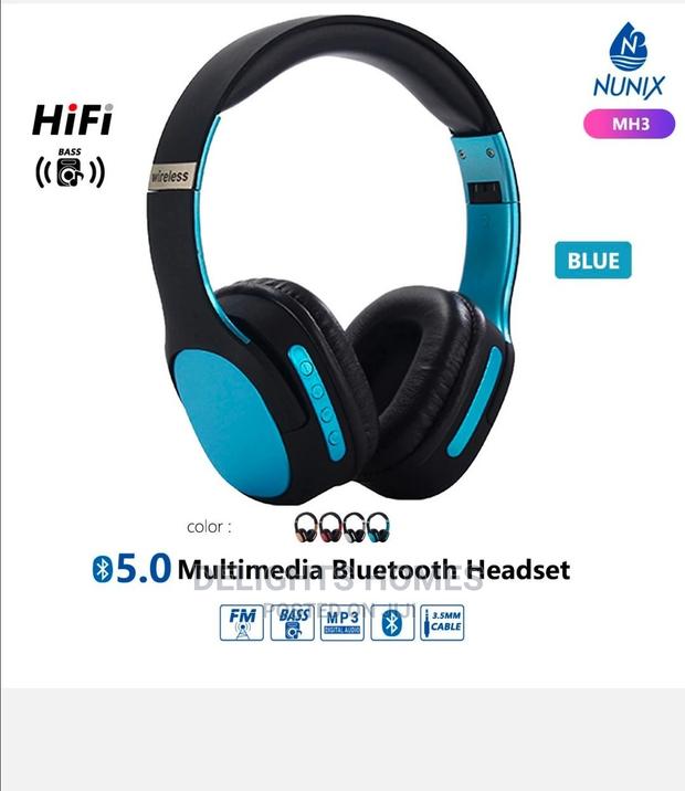 Bluetooth Headphones - thumbnail 2