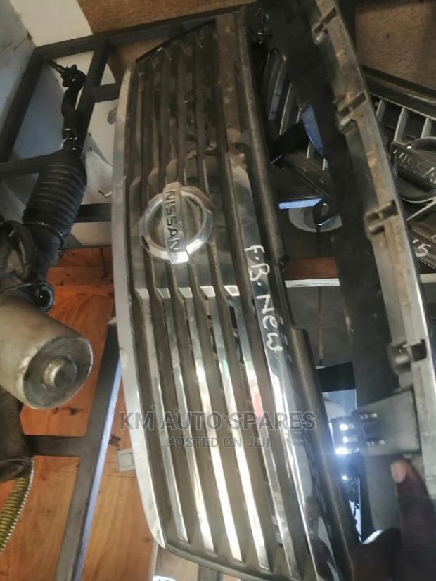 Nissan Bluebird Sylphy Grill. - thumbnail 3