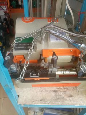 Key Cutting Machine - thumbnail 2