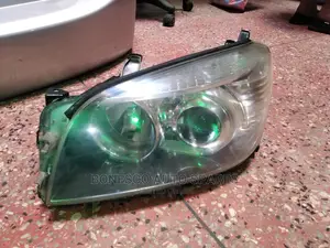 Rav4 Ac31 Left Xenon Headlight