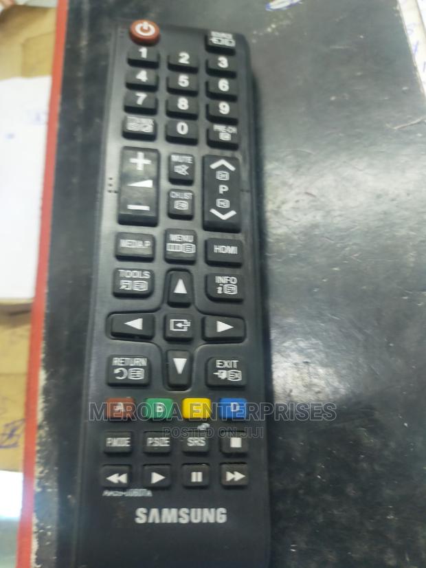 Samsung Tv Remote. - thumbnail 3