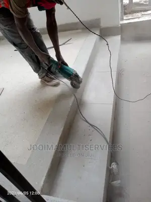 Terrazzo at Staircase Fixing