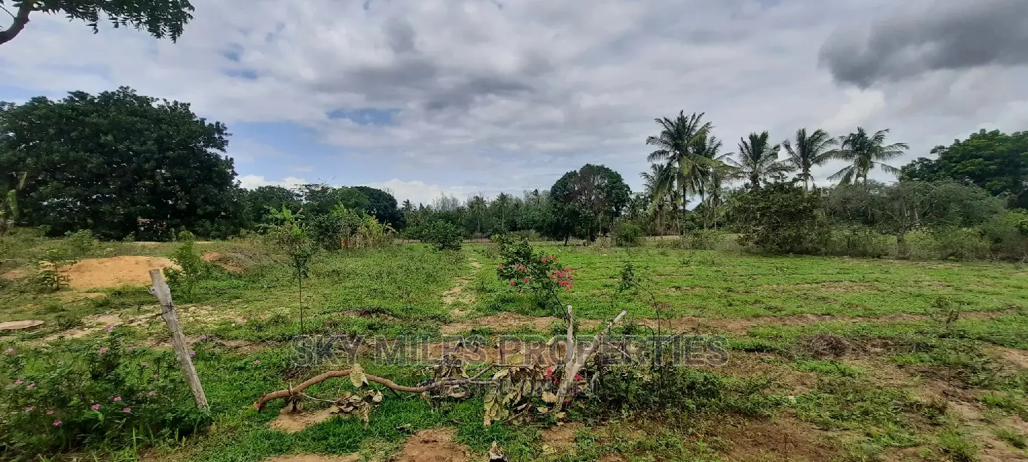 1 Acre Land on Sale,Bomani