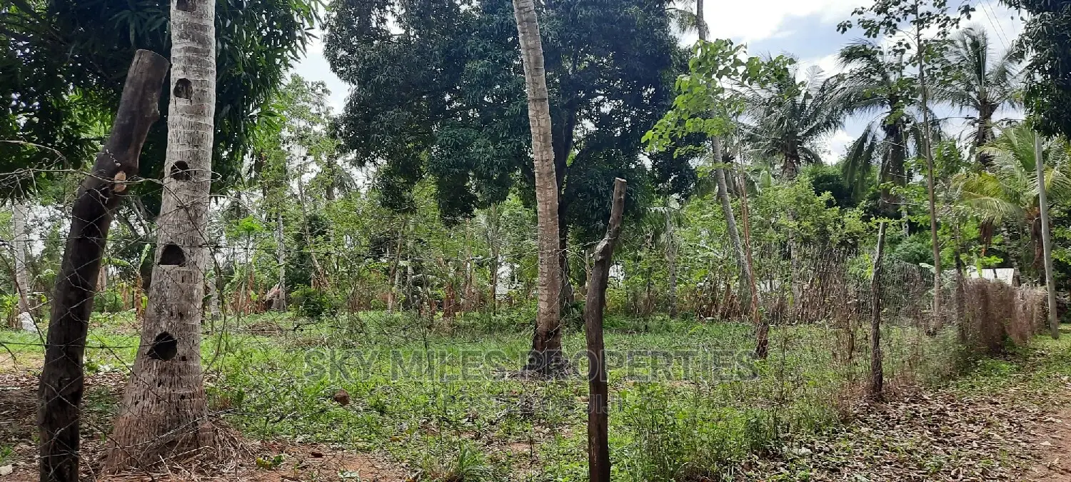 Half Acre Land on Sale at Bomani