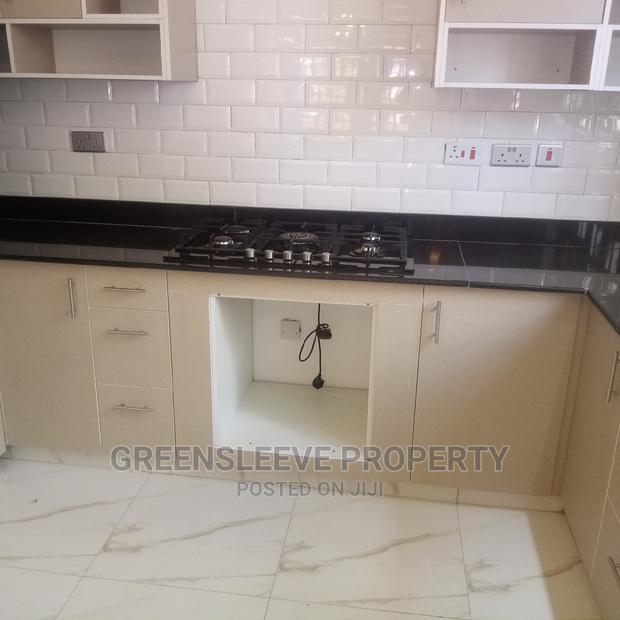 5bdrm Townhouse in Hardy for Rent - thumbnail 5