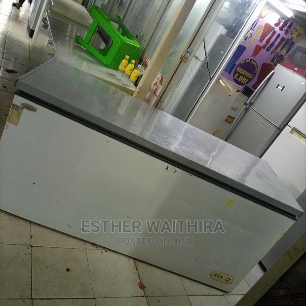 Ex Uk Westpoint Deep Freezer - thumbnail 2
