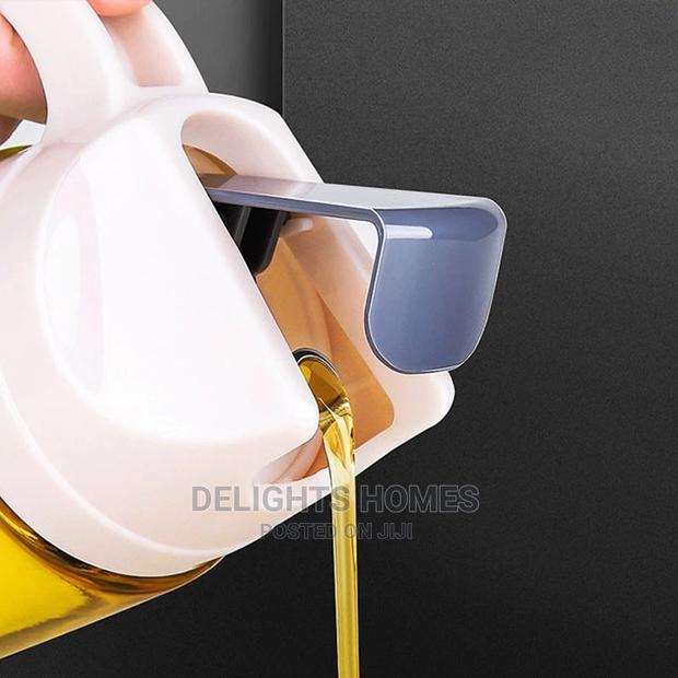 Automatic Oil Dispenser - thumbnail 4