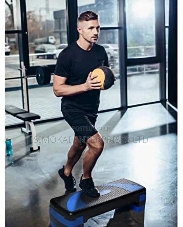 3 Steps Adjustable Aerobic Steppers - main view