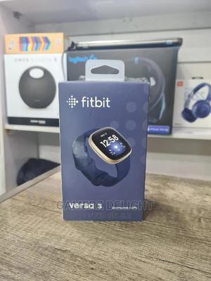 Fitbit Versa 3 - thumbnail 2