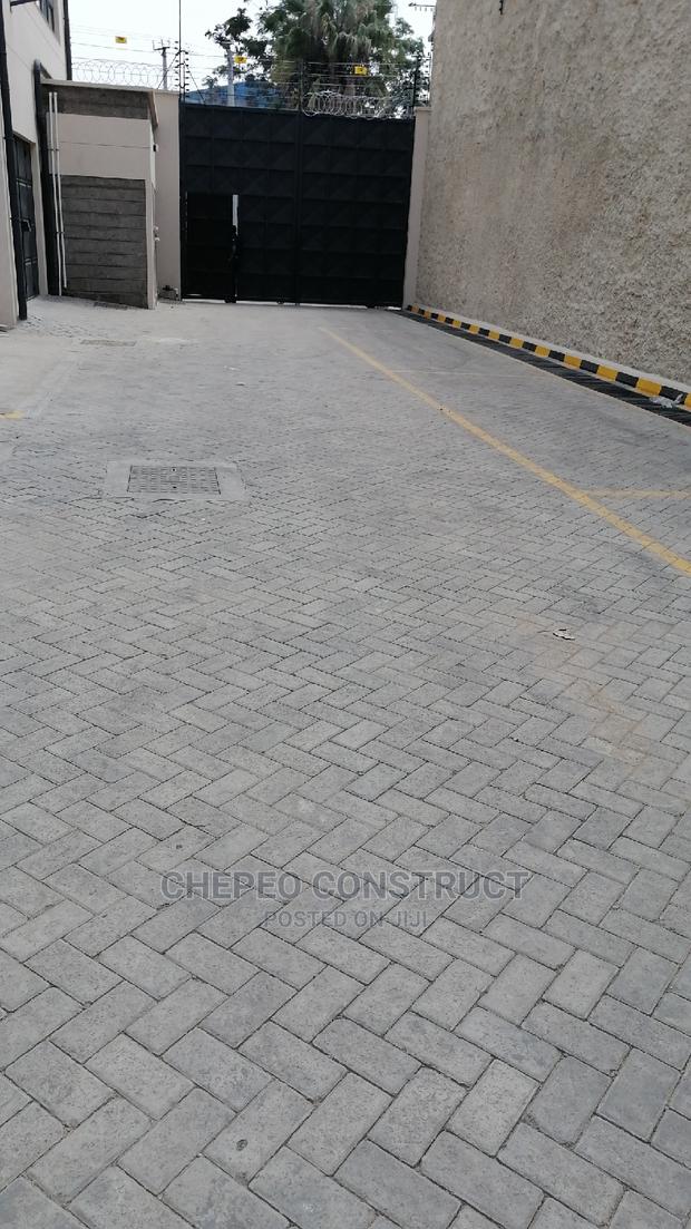 Ordinary Cabro Pavers for Your Parking Lot and Driveways - thumbnail 3