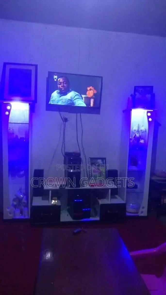 Wall Unit