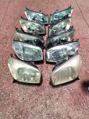Toyota Rav4 Headlights