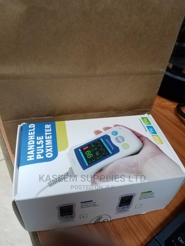 Hand Held Pulse Oximeter - main view