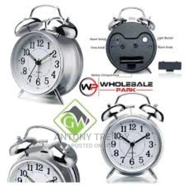 1 Pcthe Acurite Vintage Alarm Clock - main view