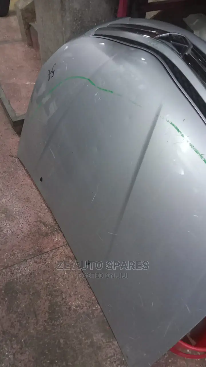 Allion 240 Bonnet