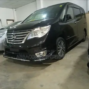 Nissan Serena 2014 Purple