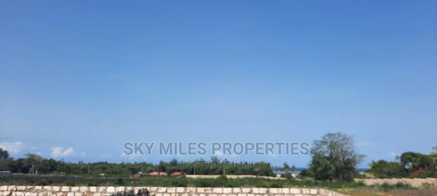 Plots on Sale Kikambala Second Row From the Ocean - thumbnail 8