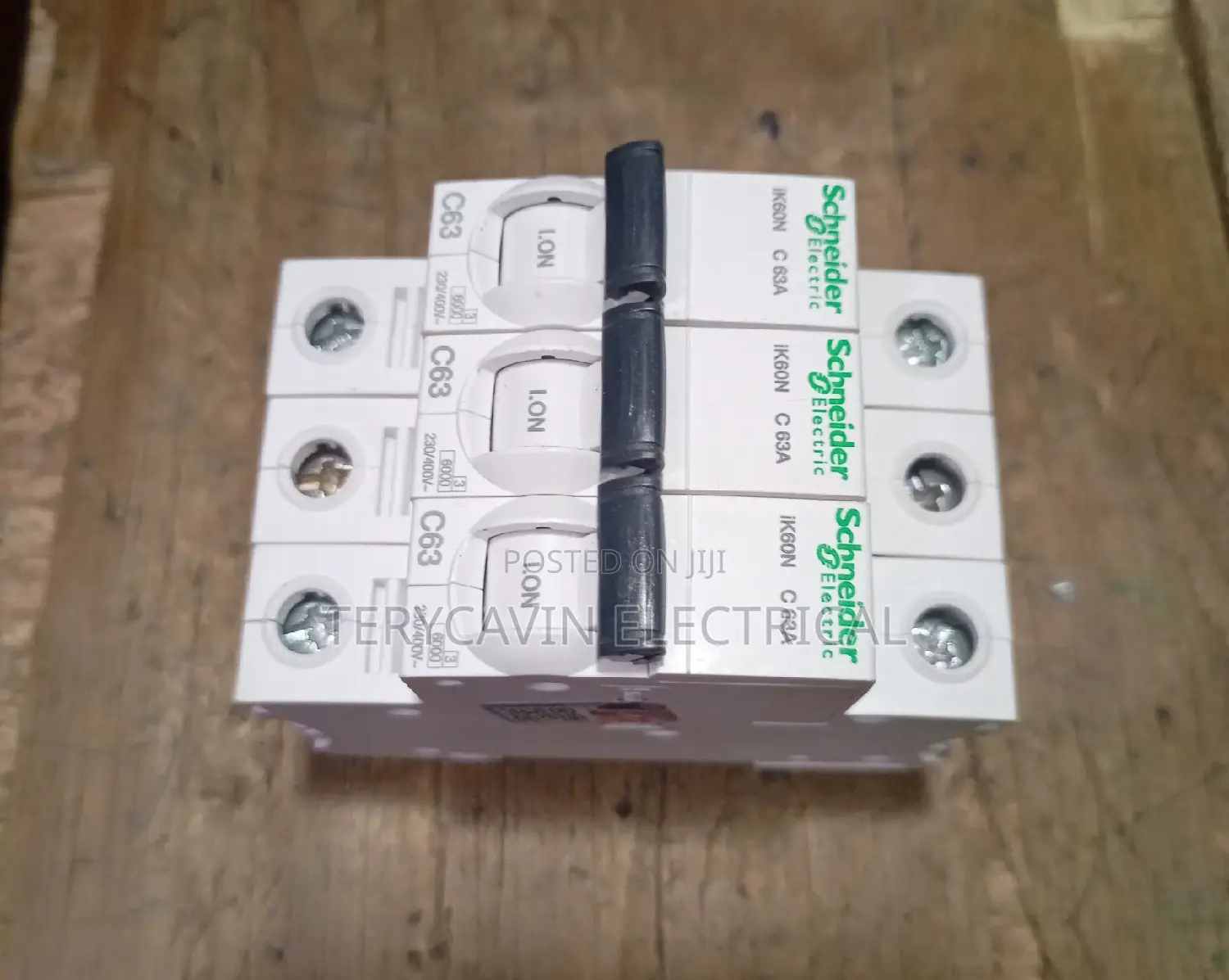 Mcb 63A Schneider