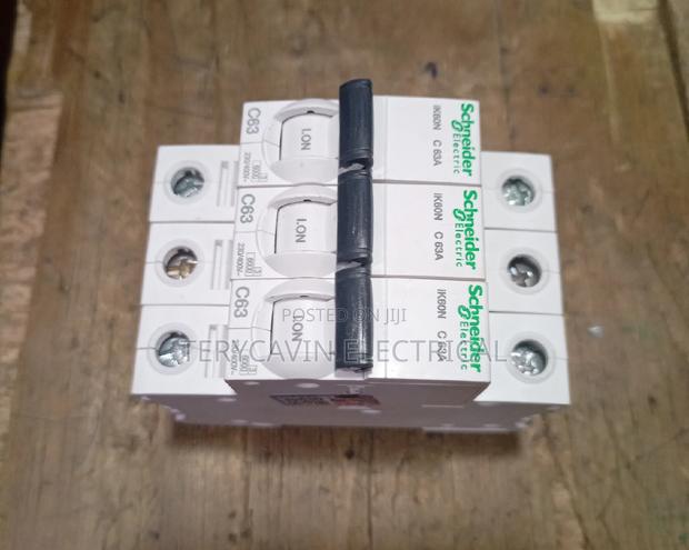 Mcb 63A Schneider