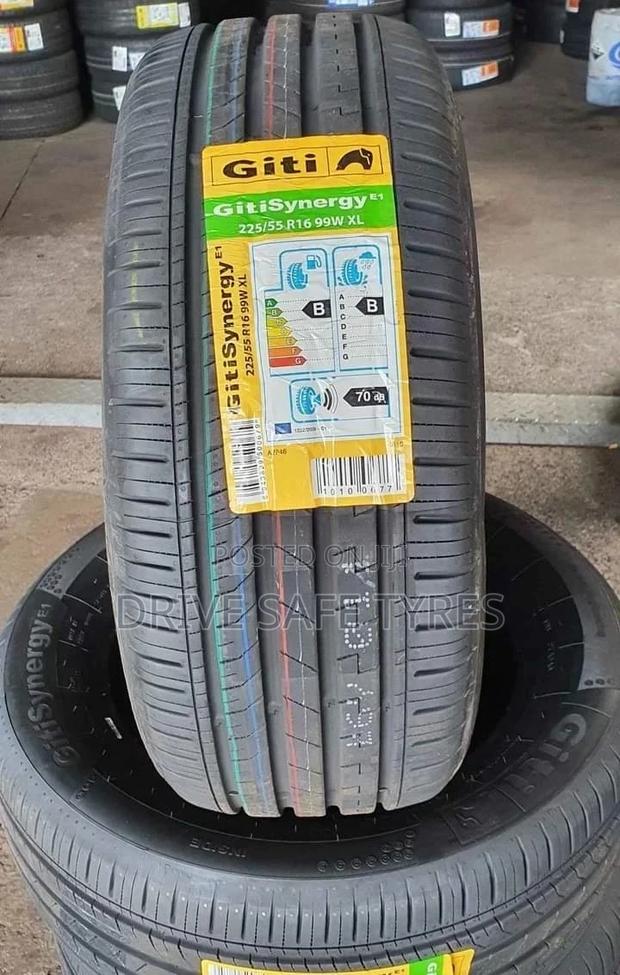 225/55 R16 Giti Tyre Made in China Nylon