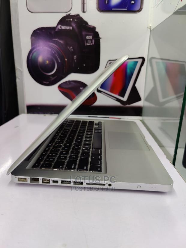 Laptop Apple MacBook Pro 4GB Intel Core I5 HDD 500GB - thumbnail 3