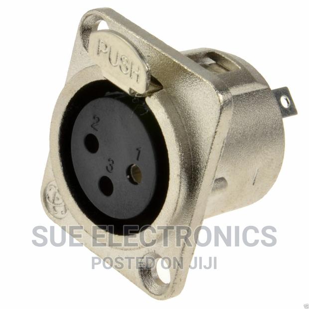 3-Pin XLR Female Jack Panel Mount - thumbnail 2