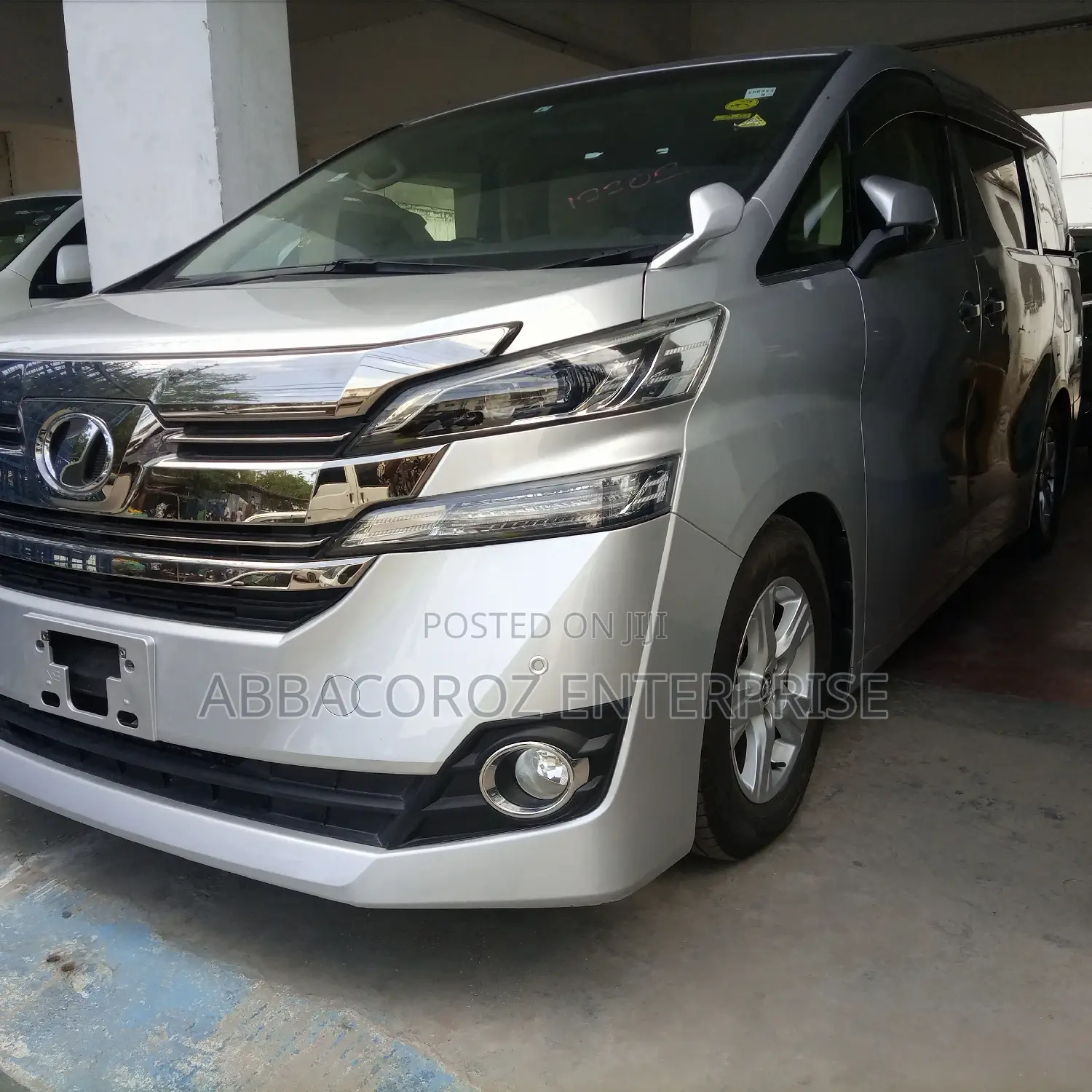 Toyota Vellfire 2015 Silver