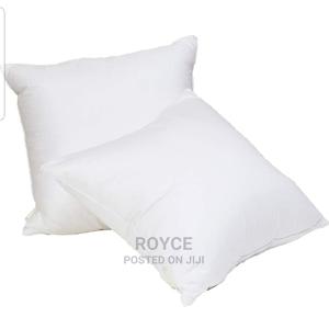 Throw Pillow Pair _(Fibre Filled) - thumbnail 2