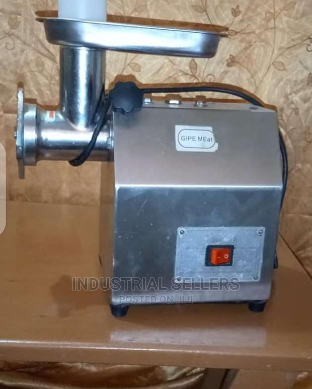 M22 Meat Grinder - main view
