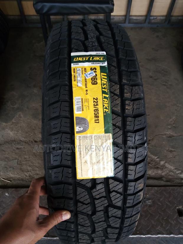 Westlake 225/65r17 A/T. - thumbnail 2