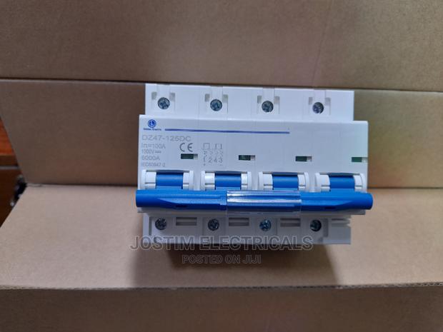 100A Circuit Breakers - main view