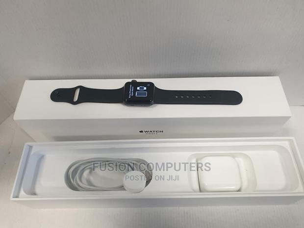 Apple Watch Series 3 38mm - main view