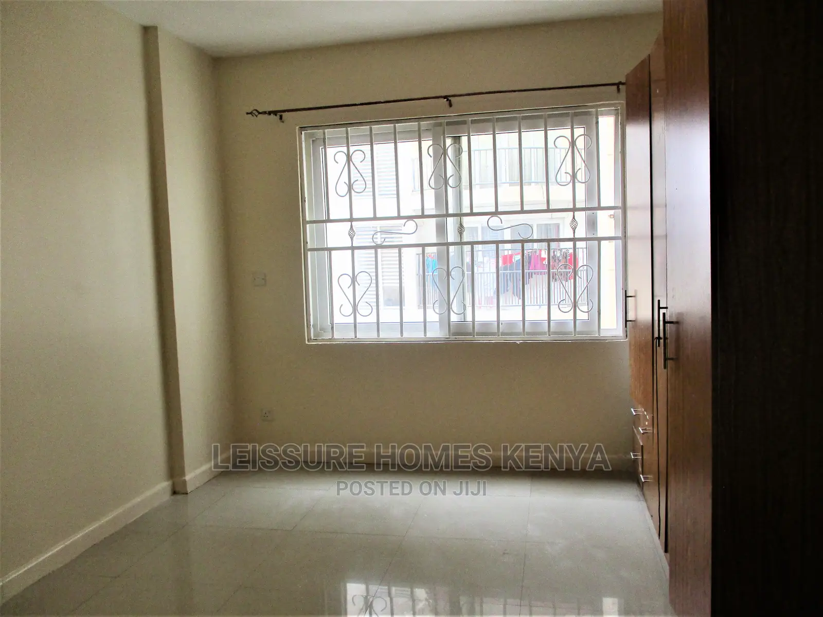 3bdrm Apartment in Imara Daima for sale