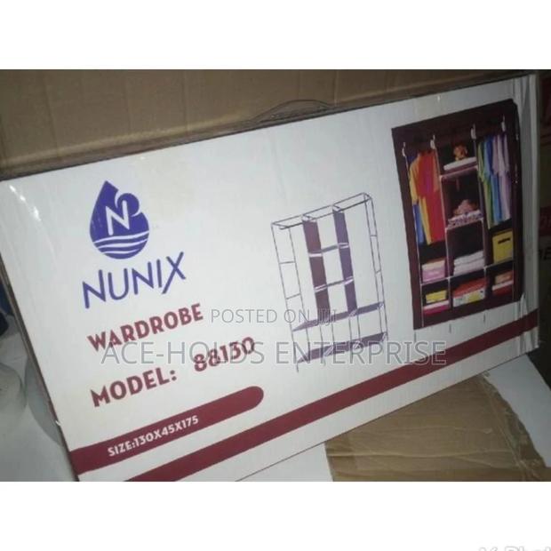 Free Standing Portable Nunix Wordrope - main view