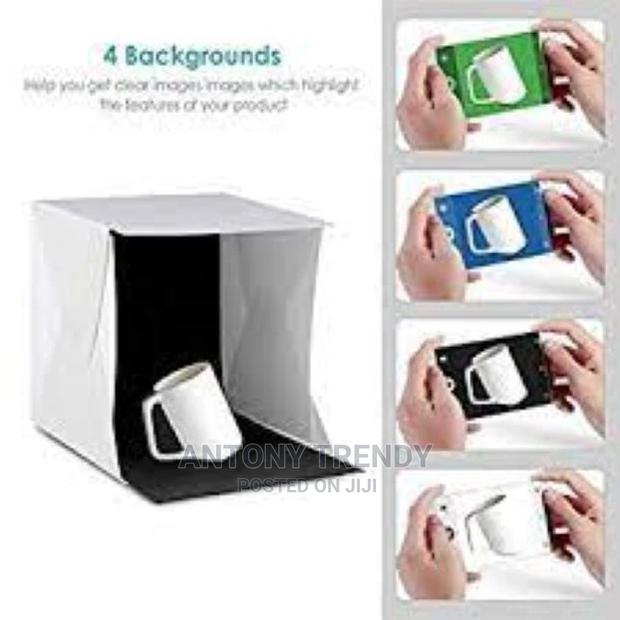 20 Inch X 20 Inch Photography Photo Studio Square Light Box