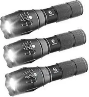 1 Pc Compact and Ergonomic Designtactical LED 3000 Lumens XM