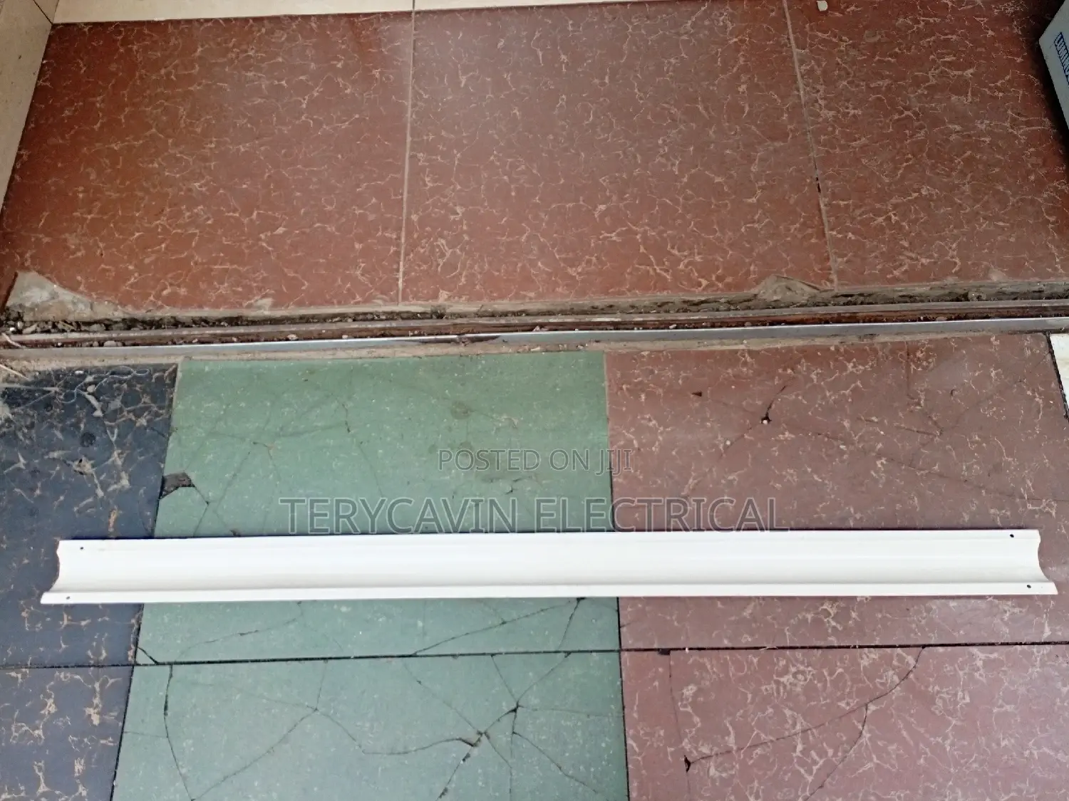 Floor Trunking